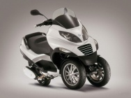 Мотоцикл Piaggio MP3 125 2008 фото