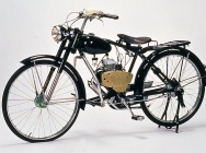 Мотоцикл Suzuki DF1 DIAMOND FREE 1953 фото
