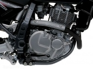 Мотоцикл Suzuki DR 650 SE 2012 фото