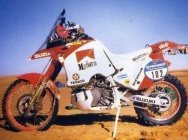 Мотоцикл Suzuki DR-Z 800 Paris-Dakar 1988 фото