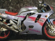 Мотоцикл Suzuki GSX-R 750WR 1994 фото