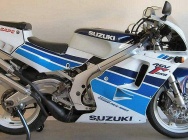 Мотоцикл Suzuki RGV 250 1991 фото