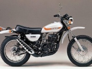 Мотоцикл Suzuki TS 400 Hustler 1974 фото