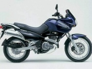 Мотоцикл Suzuki XF 650 Freewind 2000 фото