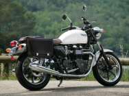 Мотоцикл Triumph Bonneville 2009 фото