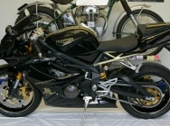Мотоцикл Triumph Daytona 675 JPS Limited Edition 2007 фото