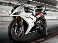 Мотоцикл Triumph Daytona 675R 2012 фото