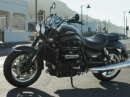 Мотоцикл Triumph Rocket III Roadster 2013 фото