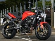 Мотоцикл Triumph Street Triple R 2010 фото