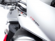 Мотоцикл Triumph Street Triple RX 2015 фото