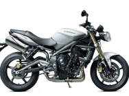 Мотоцикл Triumph Street Triple 2012 фото