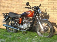 Мотоцикл Triumph TR65 Thunder bird 1982 фото