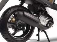 Мотоцикл Yamaha AEROX 50 R 2011 фото