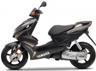 Мотоцикл Yamaha AEROX 50 R 2012 фото