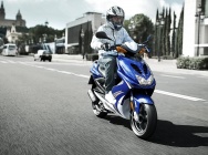 Мотоцикл Yamaha AEROX 50 R 2012 фото
