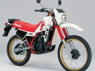 Мотоцикл Yamaha DT 125 1982 фото