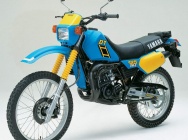 Мотоцикл Yamaha DT 125LC 1984 фото