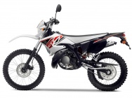 Мотоцикл Yamaha DT 50 R 2010 фото