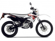 Мотоцикл Yamaha DT 50 R 2010 фото