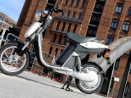 Мотоцикл Yamaha EC-03 2013 фото