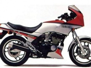 Мотоцикл Yamaha FJ 600 1984 фото