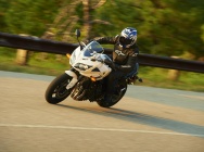 Мотоцикл Yamaha FZ1-S 2012 фото