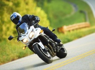 Мотоцикл Yamaha FZ1 2011 фото