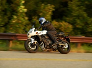 Мотоцикл Yamaha FZ1 2011 фото