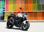 Мотоцикл Yamaha FZ1 2013 фото