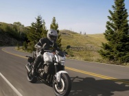 Мотоцикл Yamaha FZ1 2013 фото