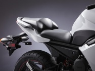 Мотоцикл Yamaha FZ6R 2011 фото