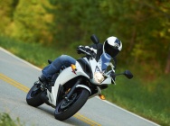 Мотоцикл Yamaha FZ6R 2011 фото