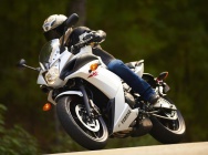 Мотоцикл Yamaha FZ6R 2011 фото