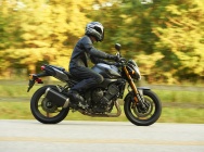 Мотоцикл Yamaha FZ8 2011 фото