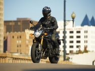 Мотоцикл Yamaha FZ8 2011 фото