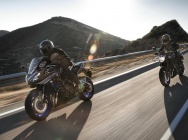 Мотоцикл Yamaha FZ8 2013 фото