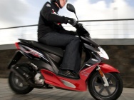 Мотоцикл Yamaha JOG 50 RR 2011 фото