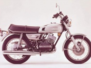 Мотоцикл Yamaha RD 350 1974 фото