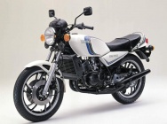 Мотоцикл Yamaha RZ 350LC 1981 фото