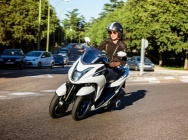 Мотоцикл Yamaha Tricity Concept 2014 фото