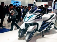 Мотоцикл Yamaha Tricity Concept 2014 фото