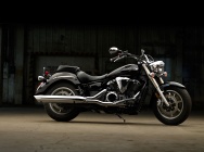 Мотоцикл Yamaha V-STAR 1300 2011 фото