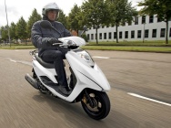 Мотоцикл Yamaha VITY 125 2010 фото