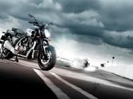 Мотоцикл Yamaha VMAX 1700 2011 фото
