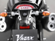 Мотоцикл Yamaha VMAX 2013 фото