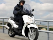 Мотоцикл Yamaha X-CITY 125 2012 фото