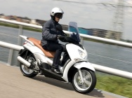 Мотоцикл Yamaha X-CITY 250 2011 фото
