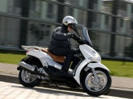 Мотоцикл Yamaha X-CITY 250 2011 фото