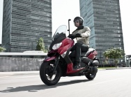 Мотоцикл Yamaha X-MAX 125 2011 фото