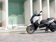 Мотоцикл Yamaha X-MAX 400 2013 фото
